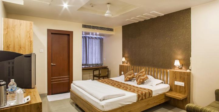 Hotel Tulsi Exotic Бопал Екстериор снимка