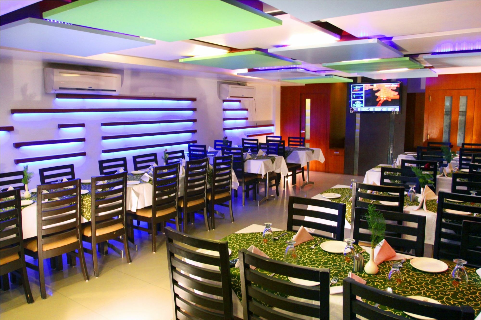 Hotel Tulsi Exotic Бопал Екстериор снимка